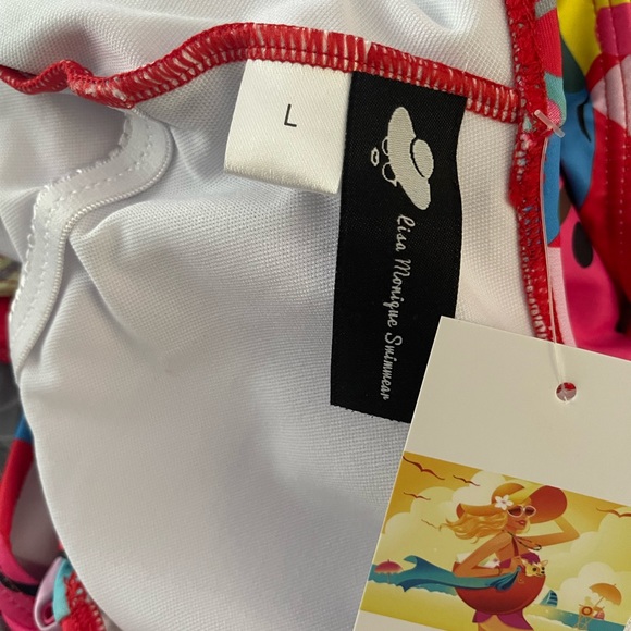 Lisa Monique Swimwear Swimsuit - Picture 4 of 6